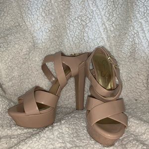 Jessica Simpson Tan Heels
